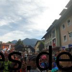 Ein Blick nach hinten beim Start der ersten Etappe des Transalpine-Runs. Copyright: Daniel Katzberg