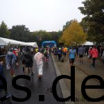 Inga und ich sind auf dem Weg zum Startblock beim Berlin Marathon 2017. (Copyright: Daniel Katzberg)